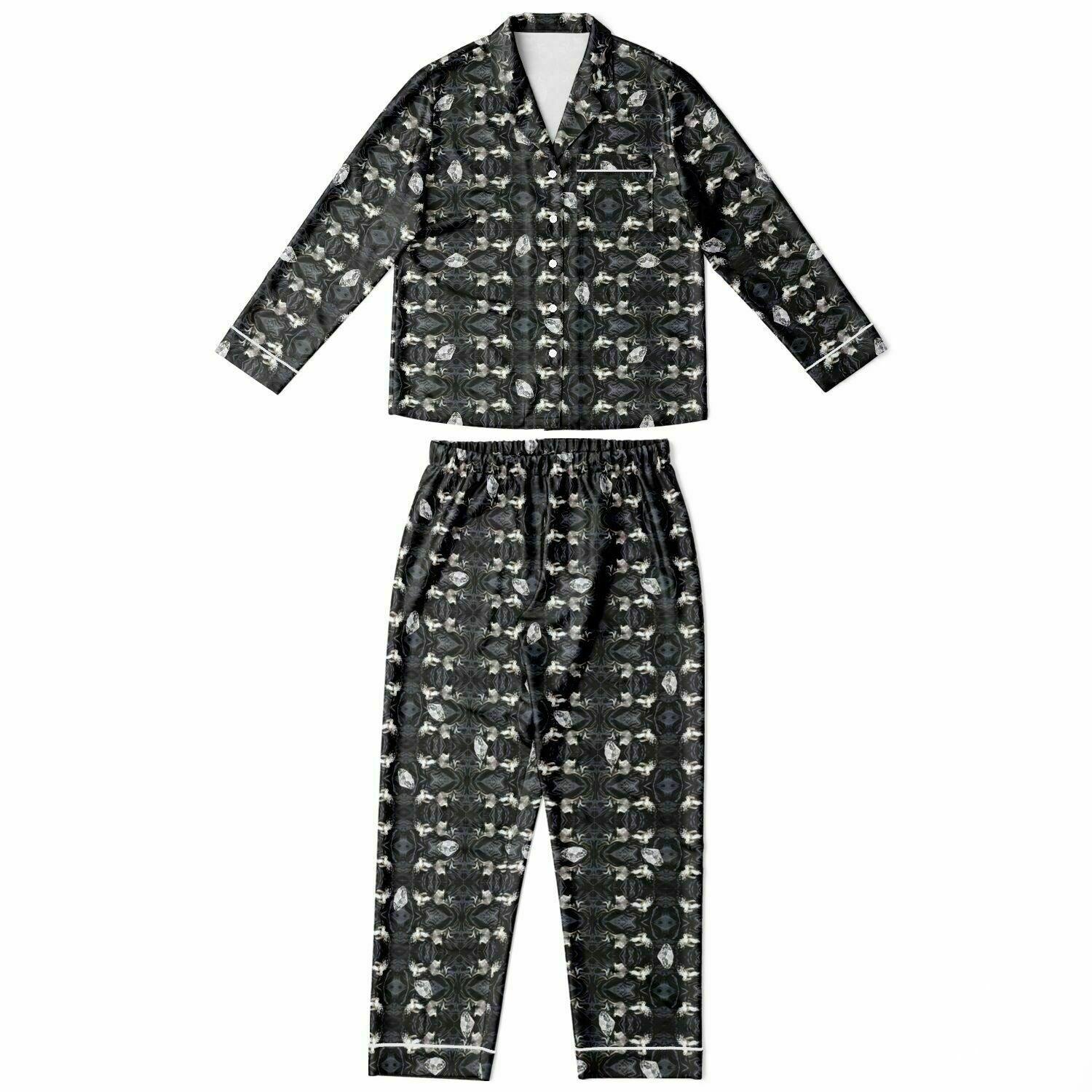 Make a chic fashion statement with this luxurious art deco style satin pajamas set. It features a cute chihuahua posing on a black silk sheet. On repeat. And a scattering of diamonds! Divine. This silky soft pajamas set makes the perfect gift for your Queen who loves chihuahuas. And diamonds. Bling bling. You win!